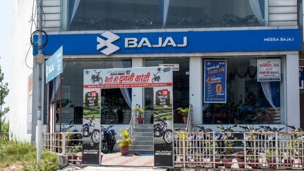 Aadi Bajaj & Chetak Hospet